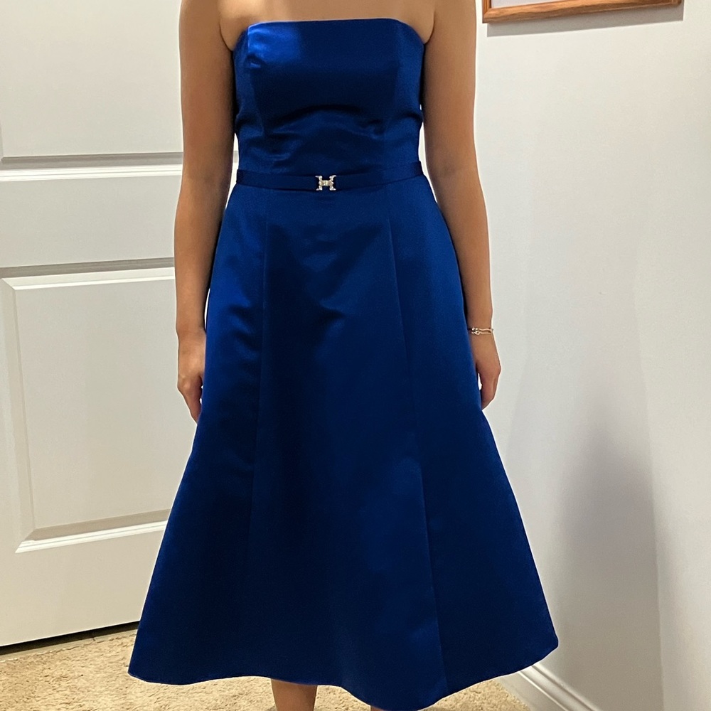 Tea length formal strapless dress
